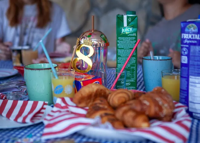 Semesterbostad Small House At Seafront *