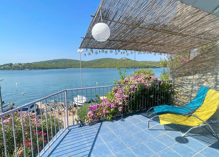 Small House At Seafront *